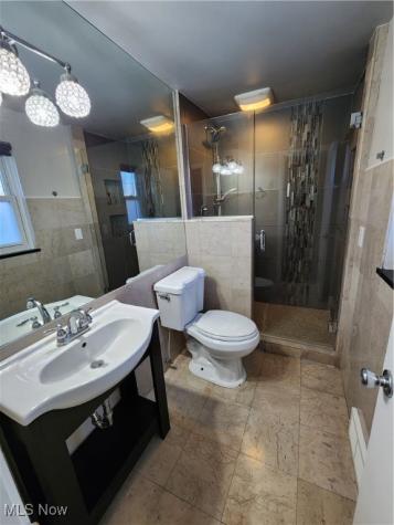 2452 Bromley Road University Heights OH 44118