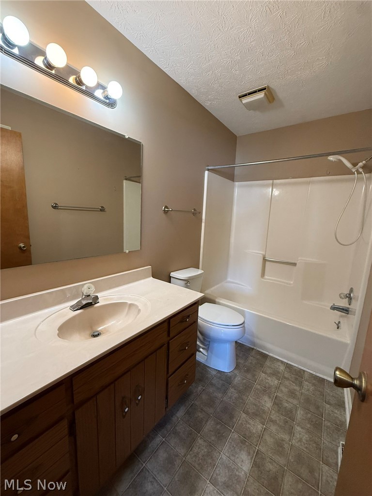 604 Harger Street Dover OH 44622