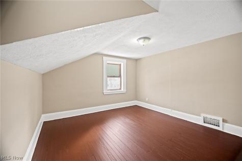 153 Henry Street Bedford OH 44146