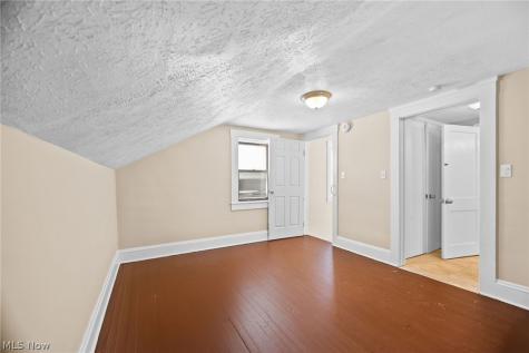 153 Henry Street Bedford OH 44146