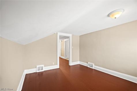 153 Henry Street Bedford OH 44146