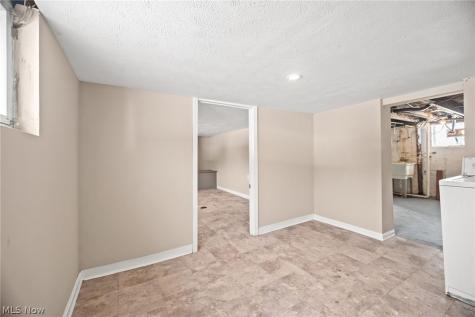 153 Henry Street Bedford OH 44146