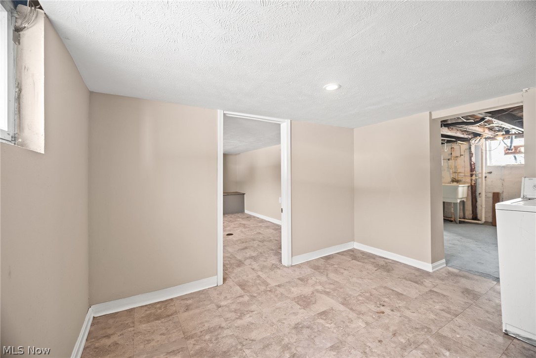 153 Henry Street Bedford OH 44146