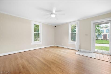 6917 Daisy Avenue Brecksville OH 44141