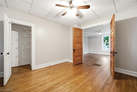 6917 Daisy Avenue Brecksville OH 44141