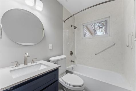 7365 Chennault Drive North Ridgeville OH 44039