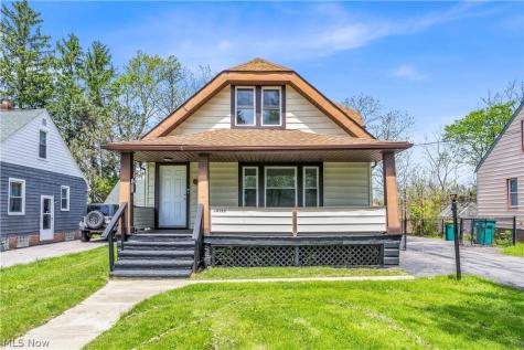 18123 Mccracken Road Maple Heights OH 44137