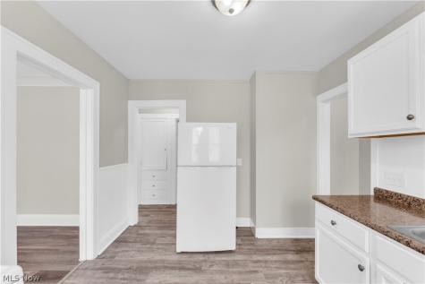 18123 Mccracken Road Maple Heights OH 44137