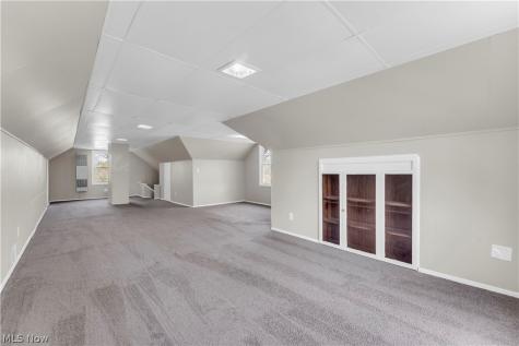 18123 Mccracken Road Maple Heights OH 44137