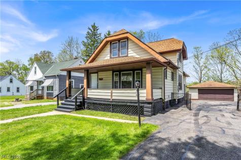 18123 Mccracken Road Maple Heights OH 44137
