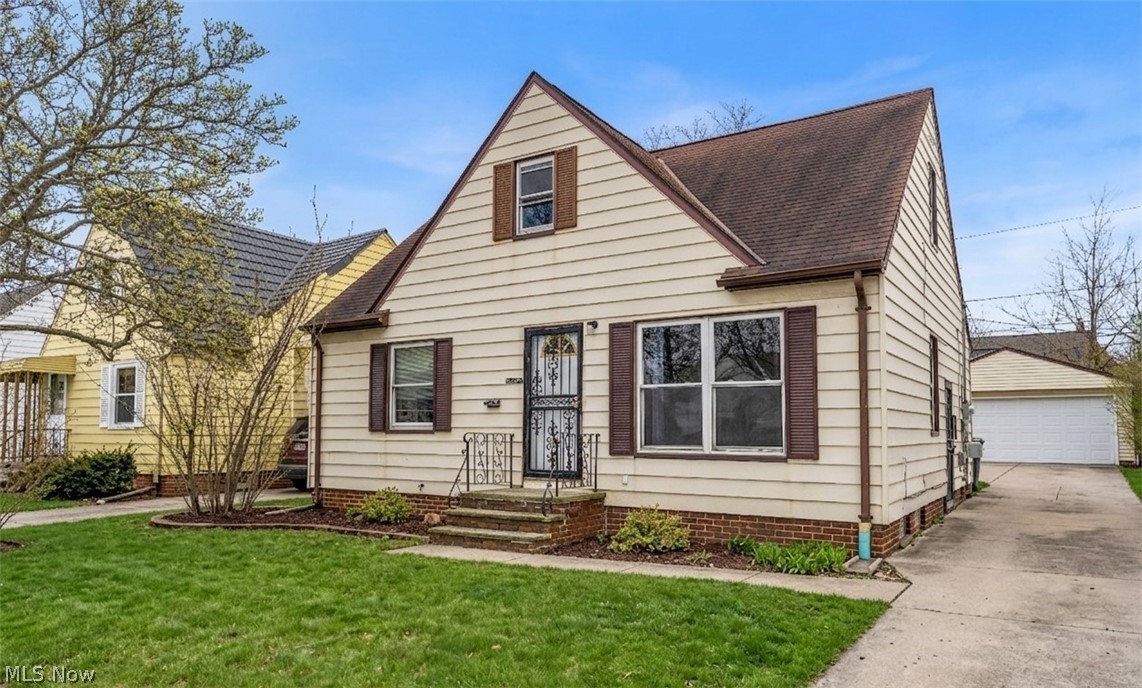 12918 Eastwood Boulevard Garfield Heights OH 44125
