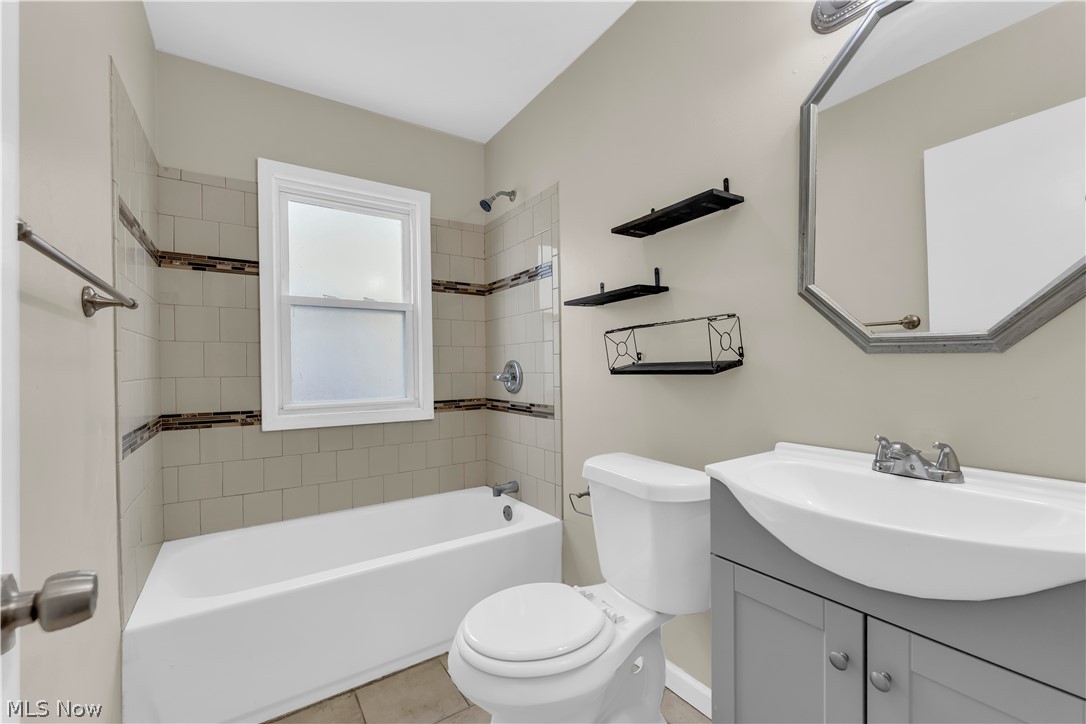 12918 Eastwood Boulevard Garfield Heights OH 44125