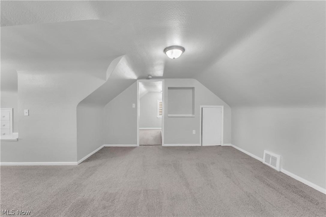5535 Oakwood Avenue Maple Heights OH 44137