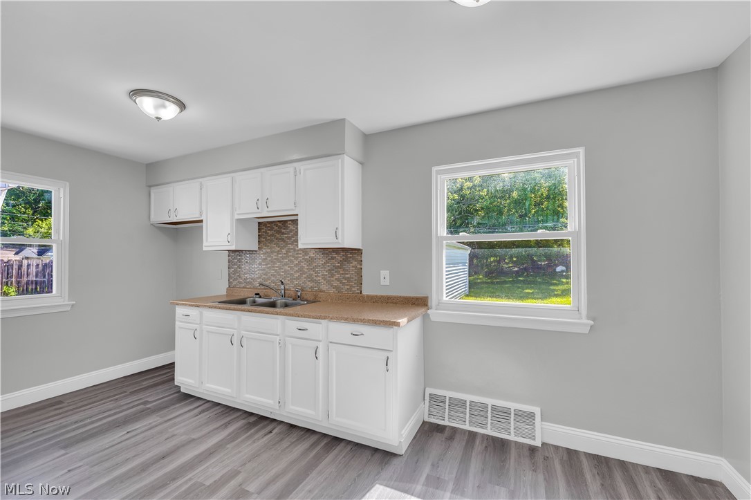 5535 Oakwood Avenue Maple Heights OH 44137