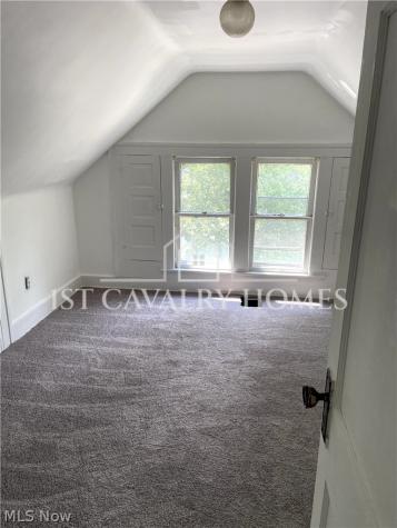 1383 Curtis Street Akron OH 44301