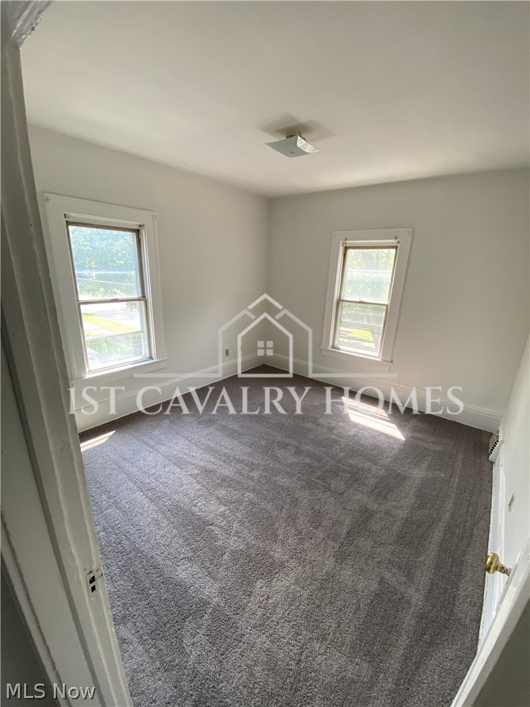 1383 Curtis Street Akron OH 44301