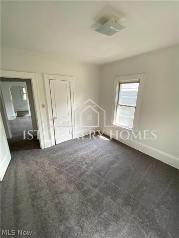 1383 Curtis Street Akron OH 44301