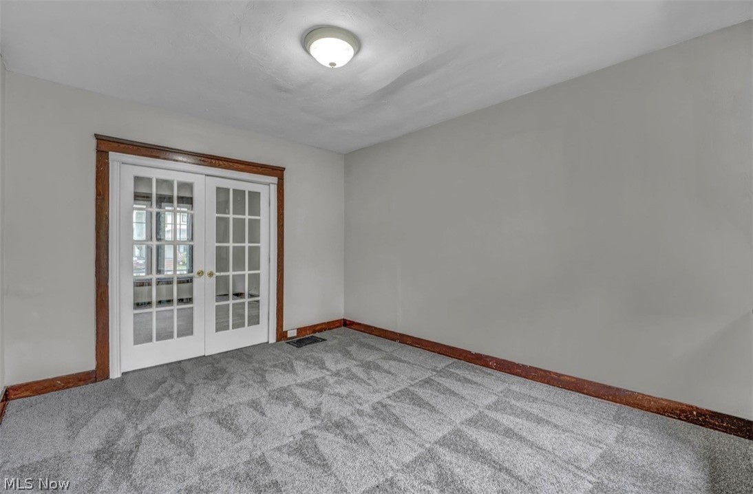 9711 Parmalee Avenue Cleveland OH 44108