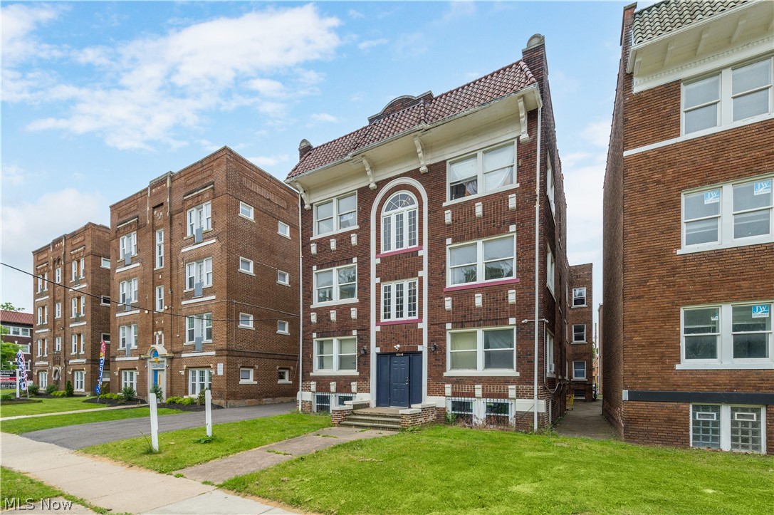 14120 Superior Road Cleveland OH 44118