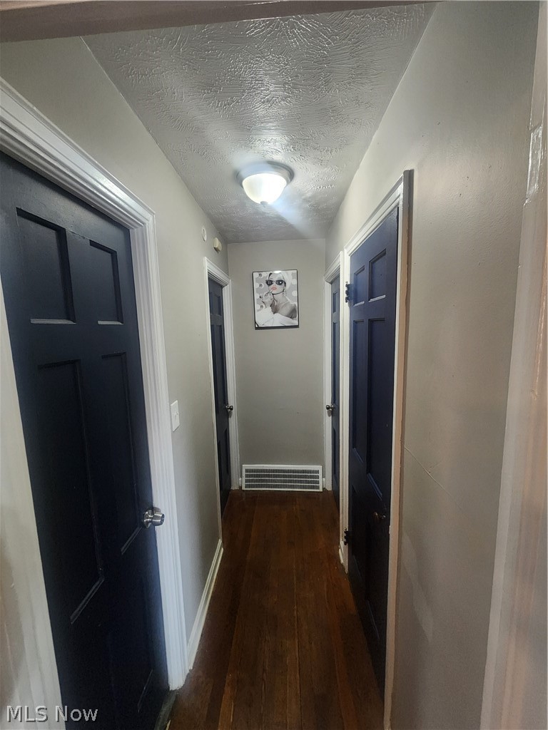 16117 Glendale Avenue Cleveland OH 44128