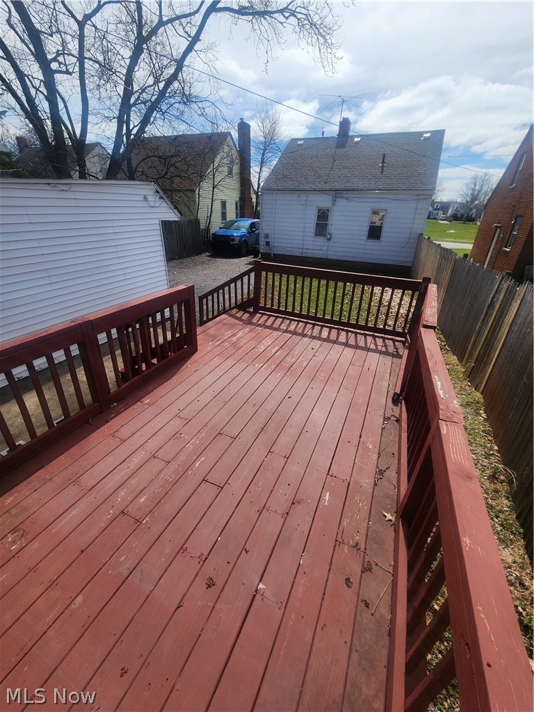 16117 Glendale Avenue Cleveland OH 44128