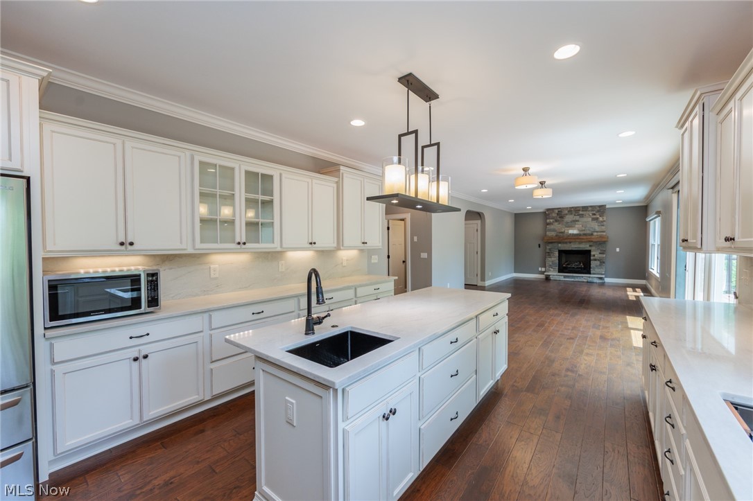 2 Creek Ridge Rocky River OH 44116