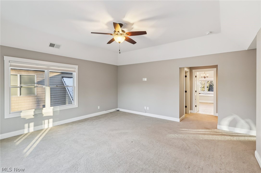 2 Creek Ridge Rocky River OH 44116