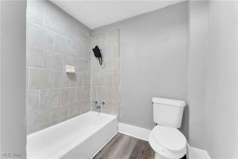 2115 W 96th Street Cleveland OH 44102