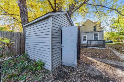 2115 W 96th Street Cleveland OH 44102