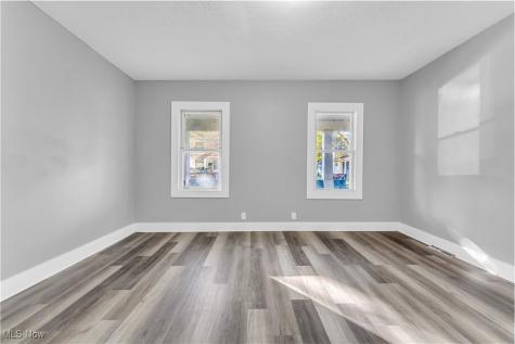 2115 W 96th Street Cleveland OH 44102