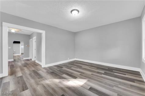 2115 W 96th Street Cleveland OH 44102