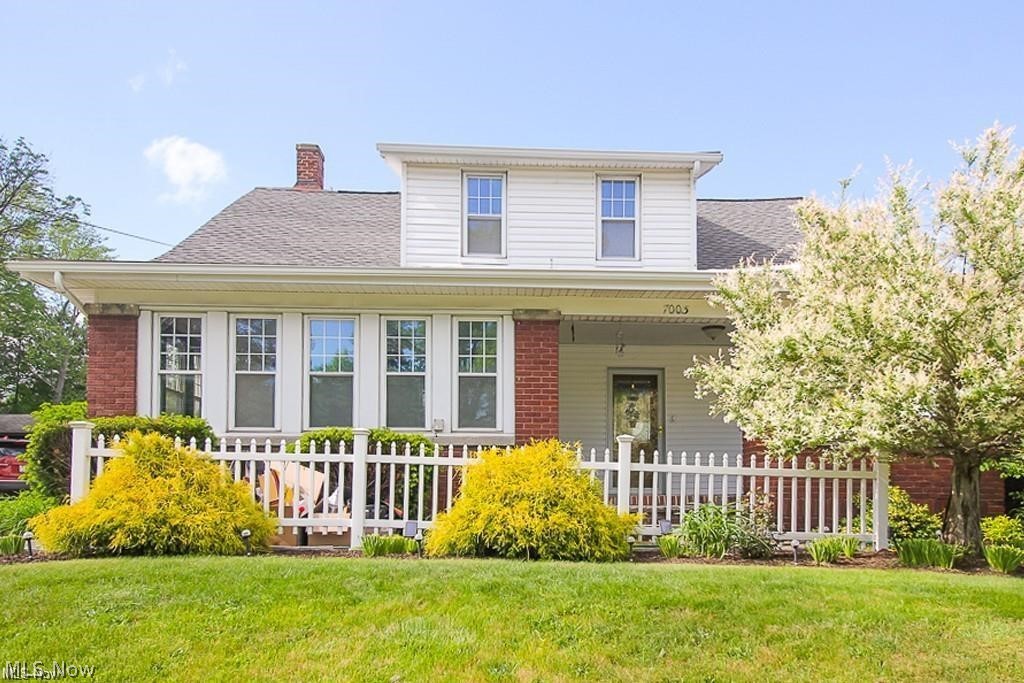 7003 Brecksville Road Independence OH 44131