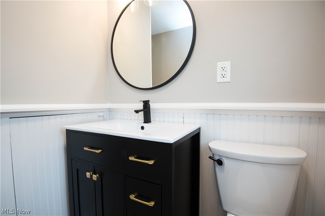 7003 Brecksville Road Independence OH 44131
