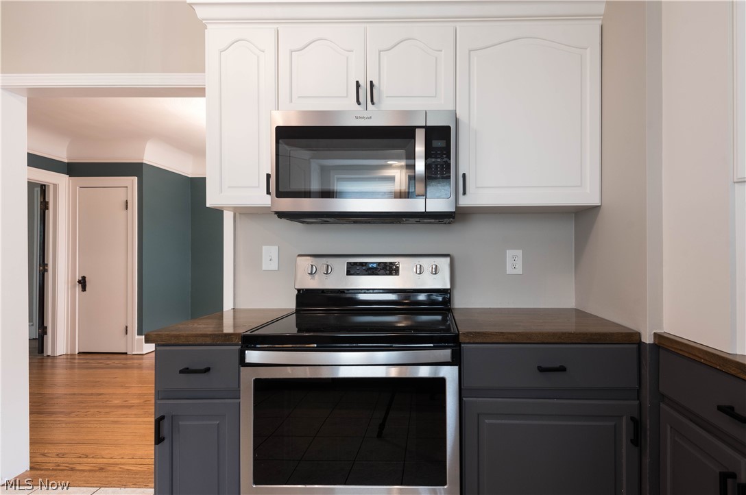 7003 Brecksville Road Independence OH 44131