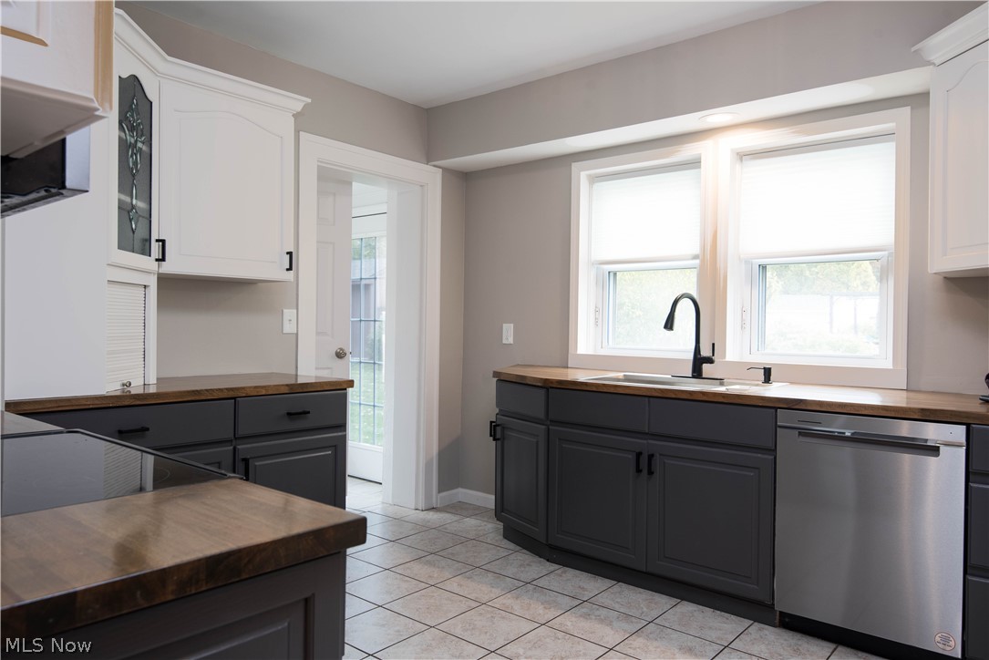 7003 Brecksville Road Independence OH 44131