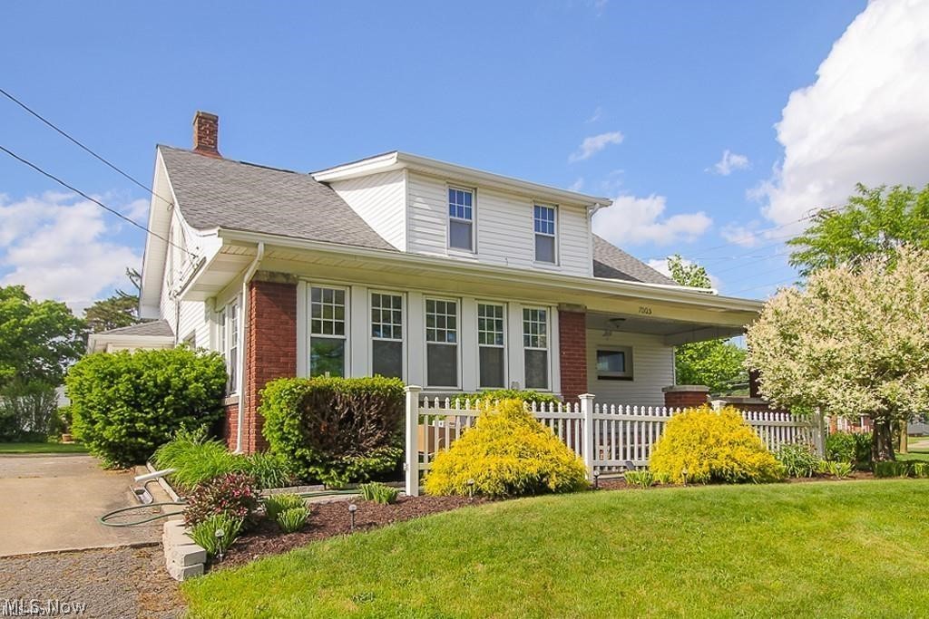 7003 Brecksville Road Independence OH 44131