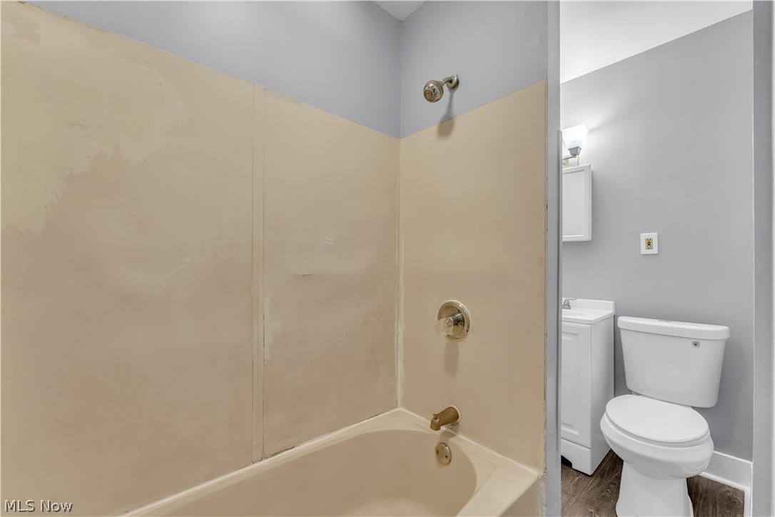 4600 Division Avenue Cleveland OH 44102