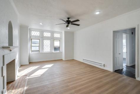 2828 S Moreland Boulevard Cleveland OH 44120