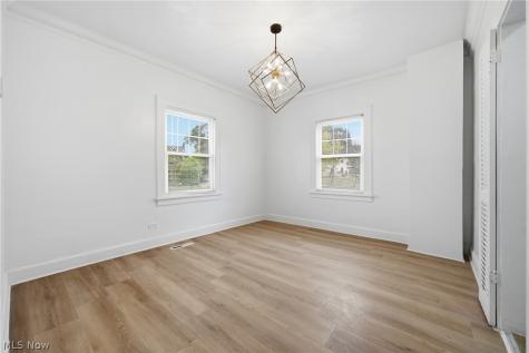 3428 Milverton Road Shaker Heights OH 44120