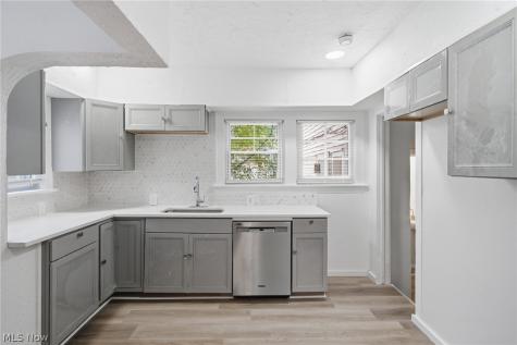 3428 Milverton Road Shaker Heights OH 44120