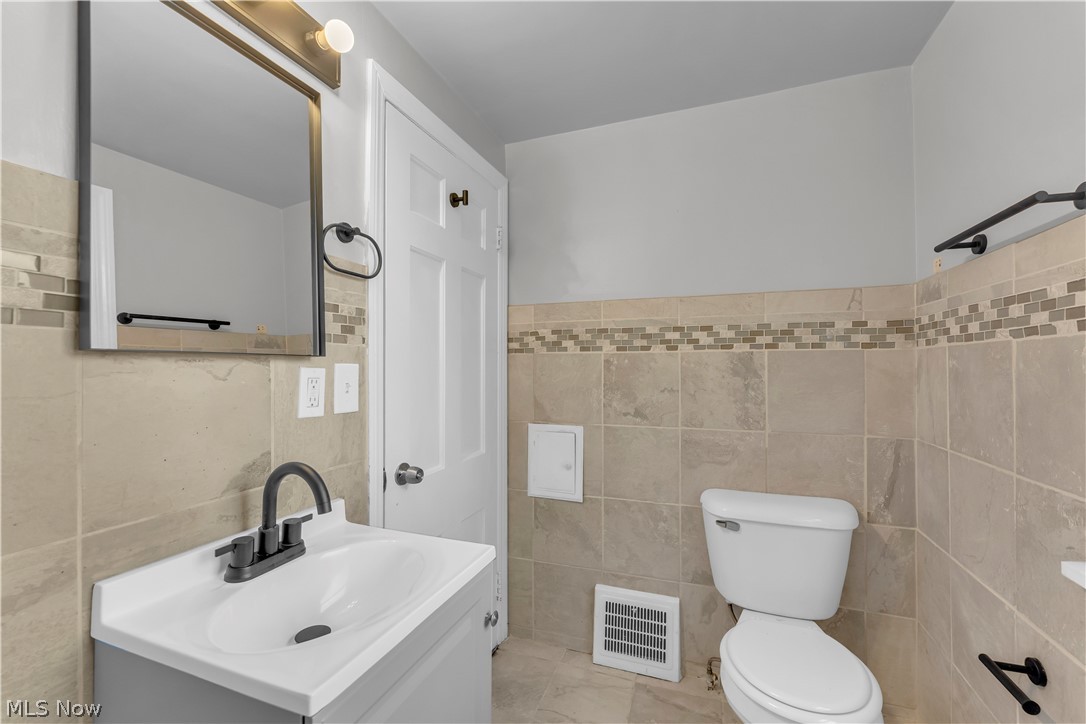5213 E 119th Street Garfield Heights OH 44125