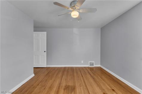 5213 E 119th Street Garfield Heights OH 44125