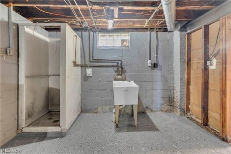 5213 E 119th Street Garfield Heights OH 44125