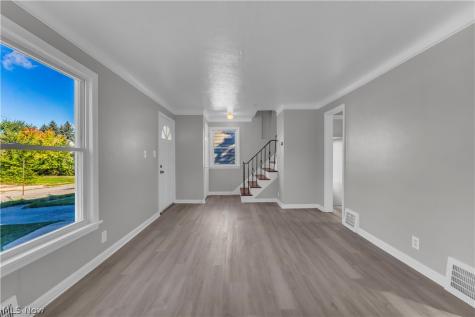 5213 E 119th Street Garfield Heights OH 44125