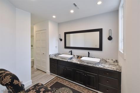 19000 Lake Road Rocky River OH 44116