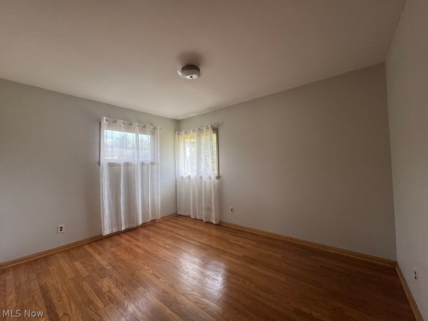 7726 York Road Parma Heights OH 44130