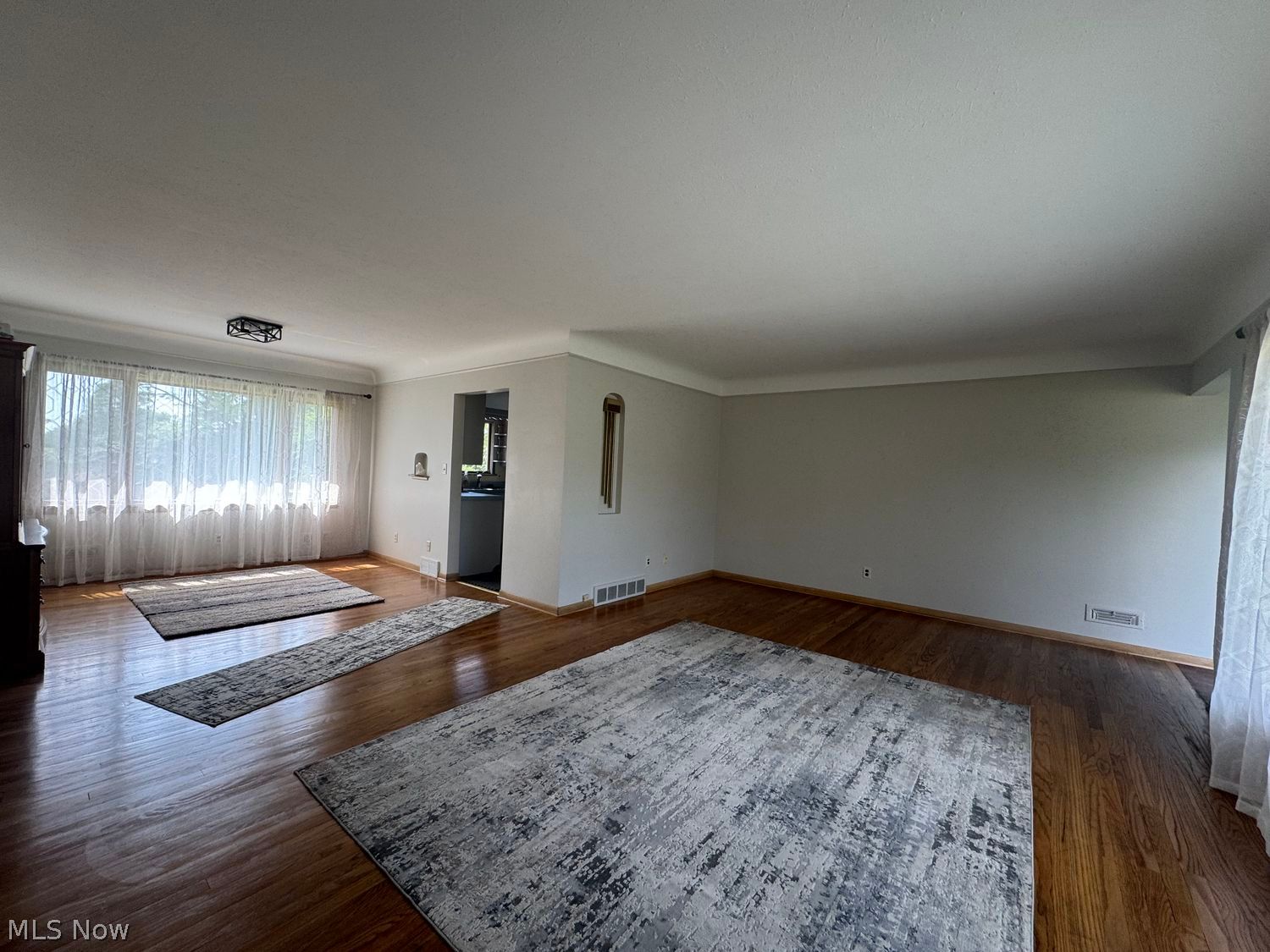 7726 York Road Parma Heights OH 44130