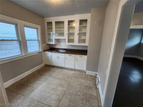 2200 W 104th Street Cleveland OH 44102
