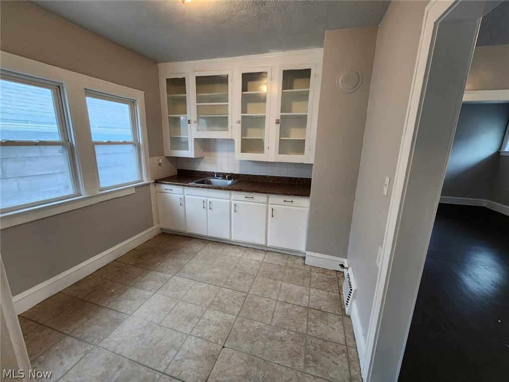 2200 W 104th Street Cleveland OH 44102