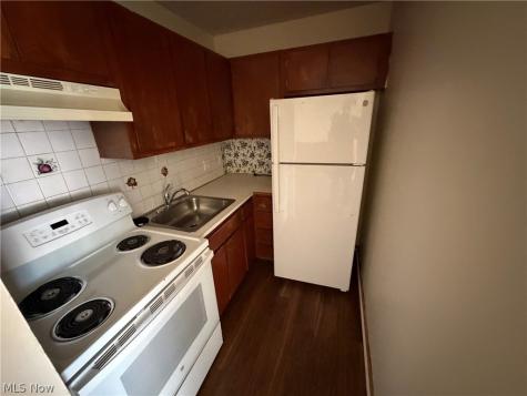 811 E Wilbeth Road Akron OH 44306